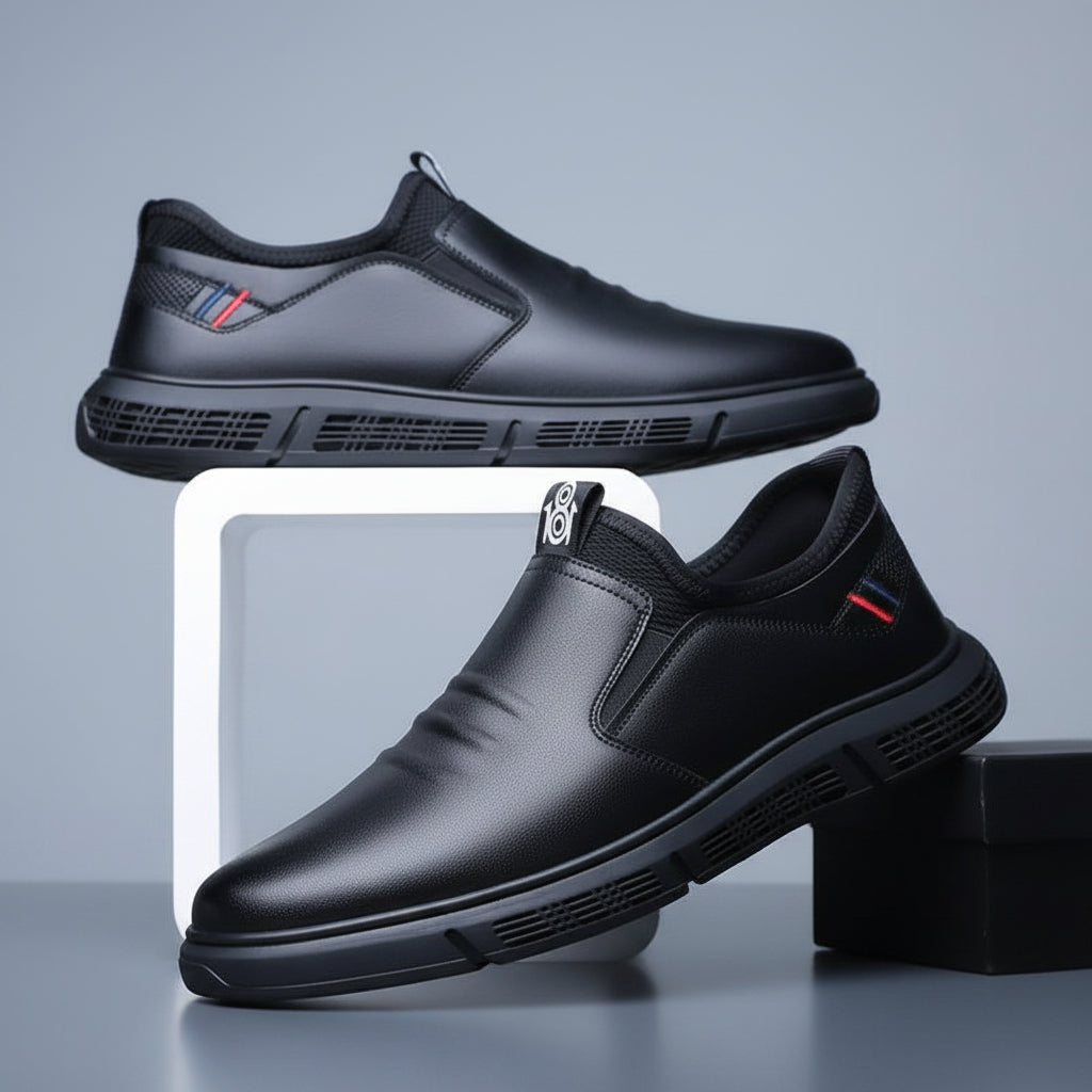 Men's Black & White Walking Sneakers